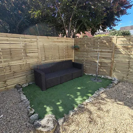 Charming House With Private Garden, Ideal Couple Sigoulès