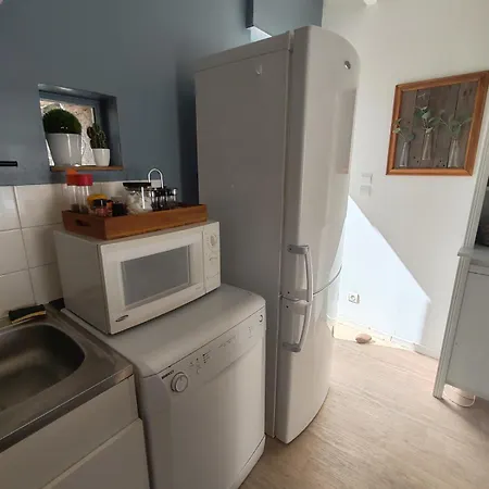 度假居 Charming House With Private Garden, Ideal Couple *